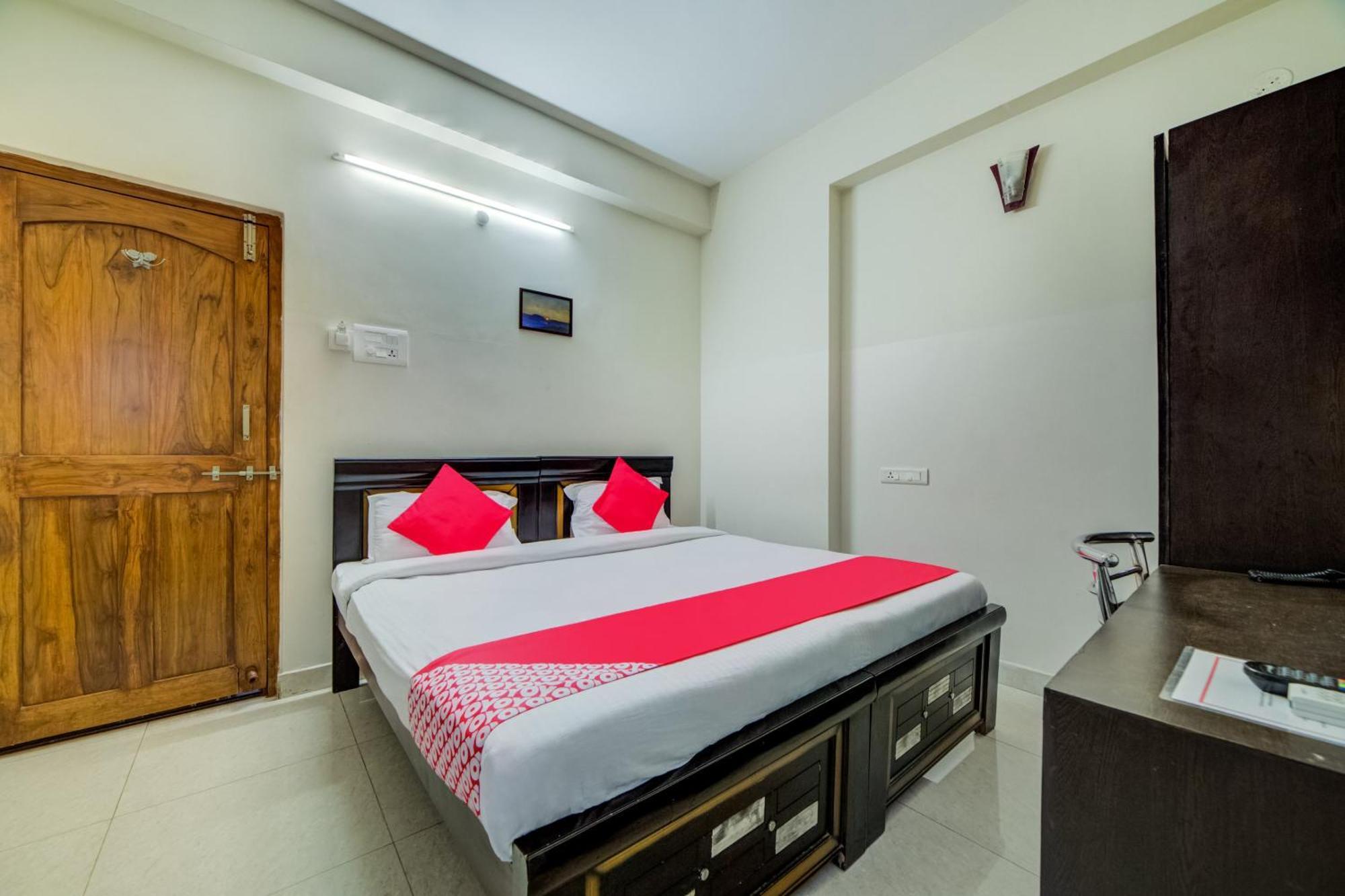 Super Hotel O The Royal Nest Near Shilparamam Kondapur  Extérieur photo